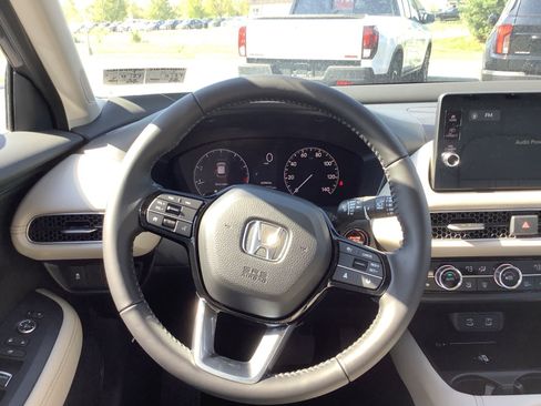 New 2026 Honda HR-V EX-L image 14