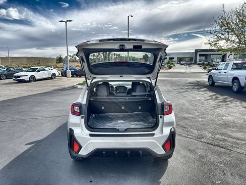 New 2026 Subaru Crosstrek 2.5i Limited w/ Crosstrek Mirror Package AWD/4WD image 21
