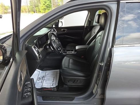 Used 2021 Kia Sorento EX image 23
