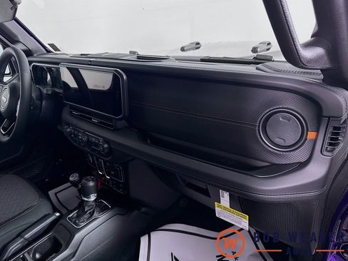 New 2026 Jeep Gladiator Mojave image 32