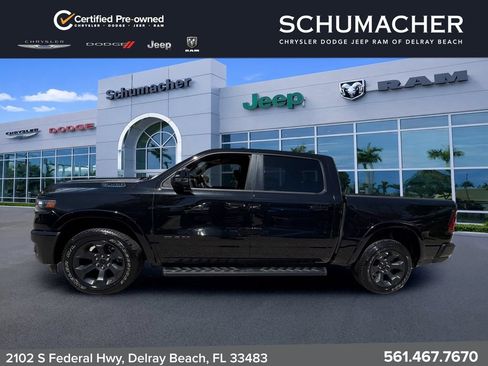Used 2025 RAM 1500 Big Horn AWD/4WD image 4