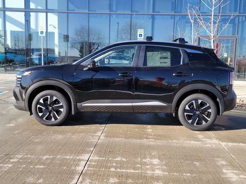 New 2026 Nissan Kicks SV w/ SV Premium Package image 2