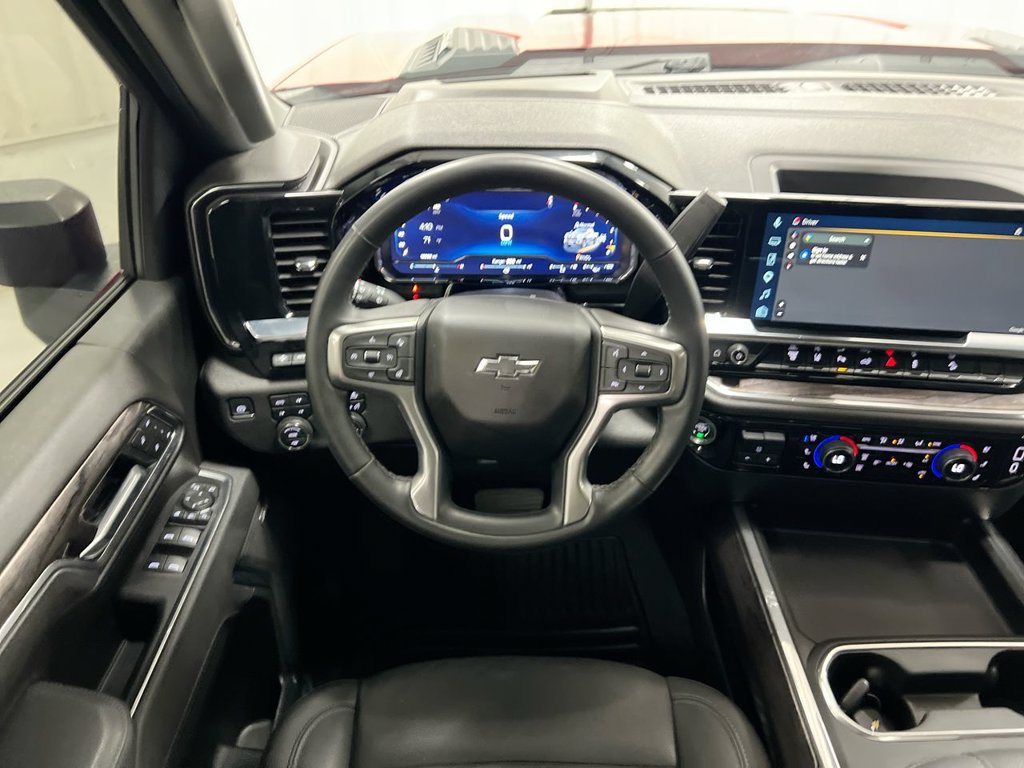 Used 2025 Chevrolet Silverado 2500 LTZ w/ Trail Boss Package AWD/4WD image 11