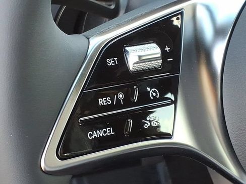 Used 2027 Mercedes-Benz CLA 250+ image 9