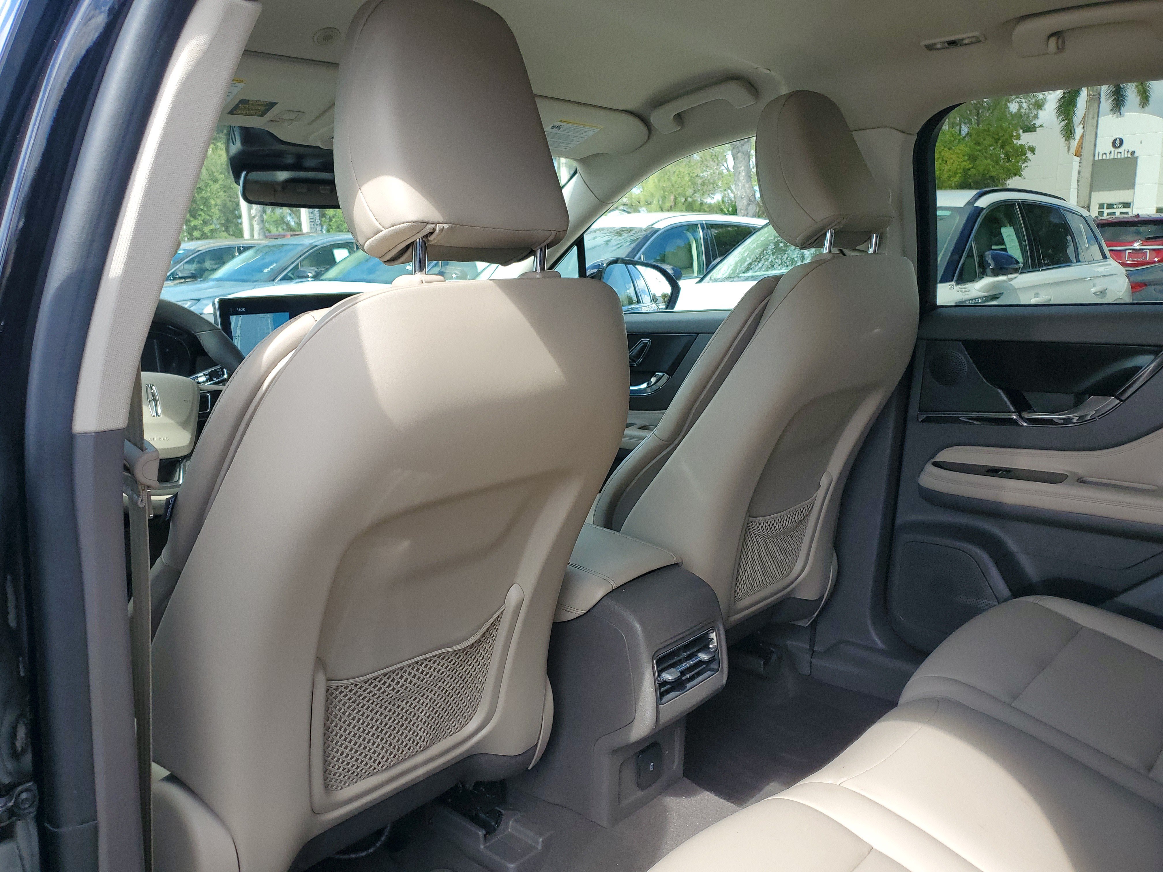 Used 2024 Lincoln Corsair FWD image 11