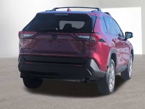 Certified 2024 Toyota RAV4 XLE Premium image 5