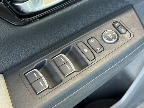 Used 2023 Honda CR-V EX-L image 14
