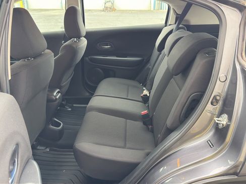 Used 2016 Honda HR-V LX image 19