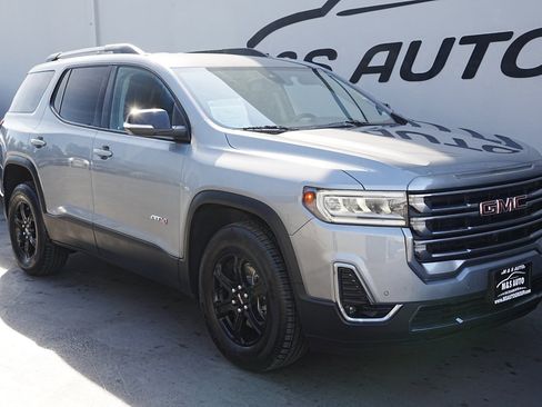 Used 2022 GMC Acadia AT4 image 3