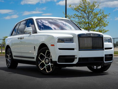 Used 2023 Rolls-Royce Cullinan Black Badge AWD/4WD image 1