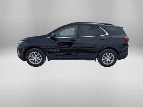 Certified 2024 Chevrolet Equinox LT image 2
