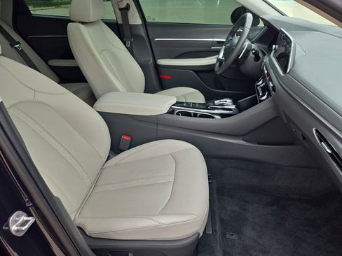 Used 2023 Hyundai Sonata Limited FWD image 32