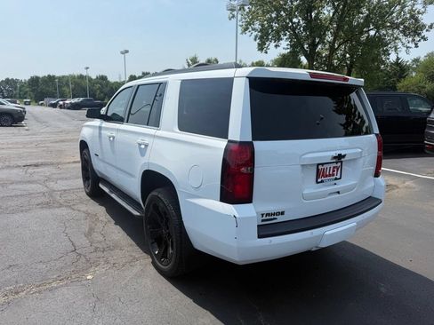 Used 2018 Chevrolet Tahoe LT w/ Luxury Package AWD/4WD image 6