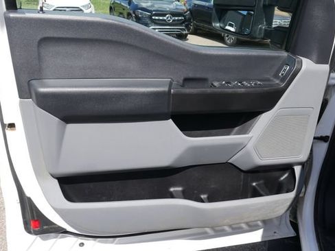 Used 2023 Ford F250 XL w/ F-250 >10K GVWR Package AWD/4WD image 12