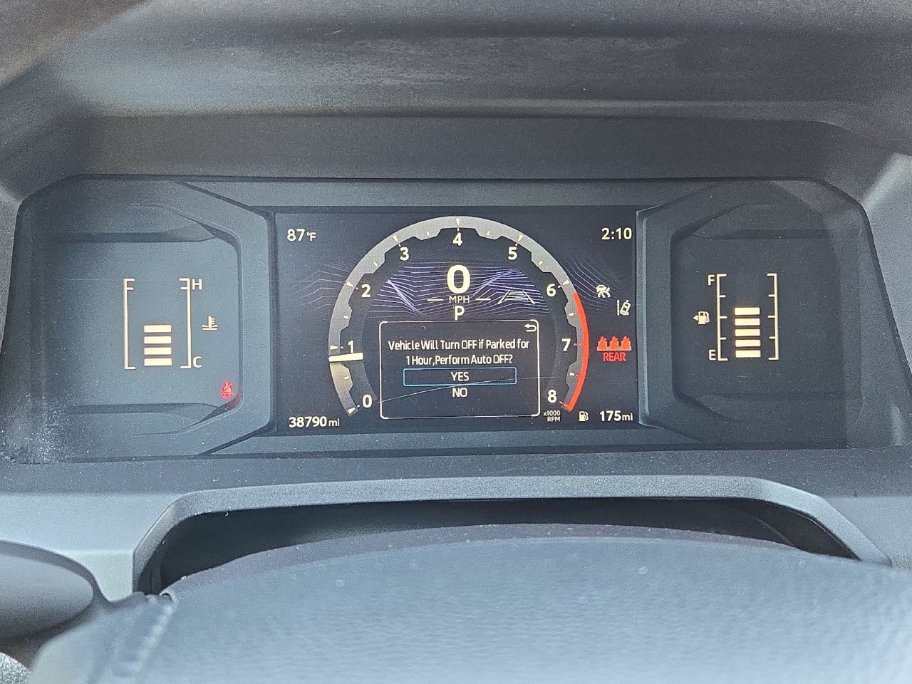 Used 2024 Toyota Tacoma SR5 AWD/4WD image 17