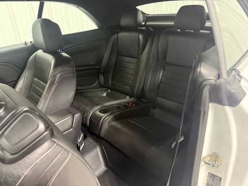 Used 2019 Buick Cascada Premium image 21