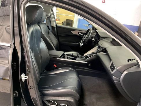 Used 2025 Acura TLX w/ Technology Package FWD image 11