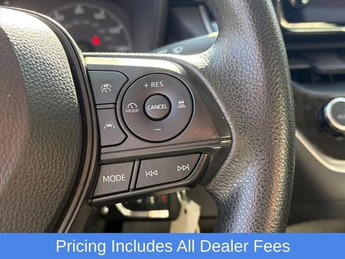 Used 2024 Toyota Corolla LE FWD image 24