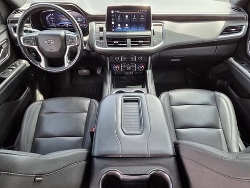Used 2022 Chevrolet Tahoe Z71 w/ Z71 Off-Road Package AWD/4WD image 15