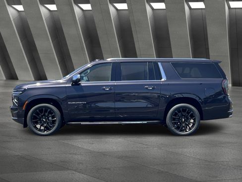 New 2026 Chevrolet Suburban Premier w/ Sun And Tow Package AWD/4WD image 7
