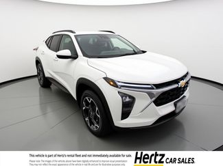 Used 2025 Chevrolet Trax LT video 1