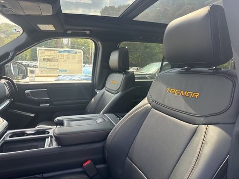 New 2025 Ford Expedition Tremor image 29