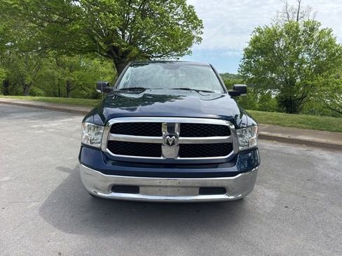 Used 2020 RAM 1500 Classic SLT w/ Luxury Group image 2