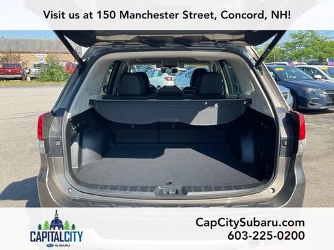 Used 2020 Subaru Forester Touring AWD/4WD image 9