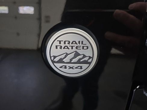 Used 2019 Jeep Wrangler Sport AWD/4WD image 17
