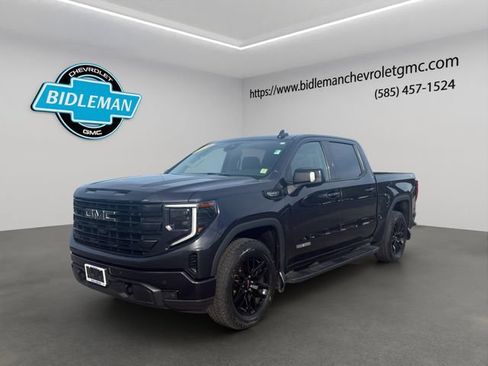 Used 2024 GMC Sierra 1500 Elevation w/ Preferred Package AWD/4WD image 3