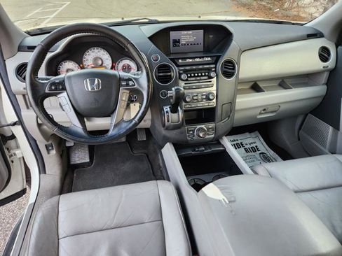 Used 2012 Honda Pilot Touring image 31