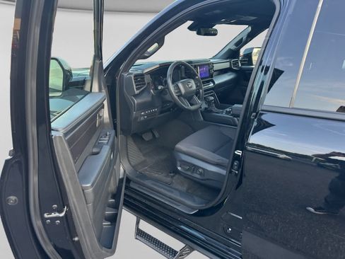 Used 2025 Toyota Tundra SR5 w/ SR5 Convenience Package AWD/4WD image 20