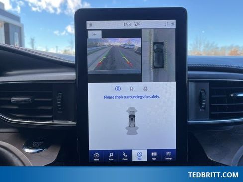 Certified 2022 Ford Explorer Platinum w/ Equipment Group 601A image 34