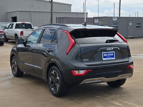Used 2024 Kia Niro Wind FWD image 6