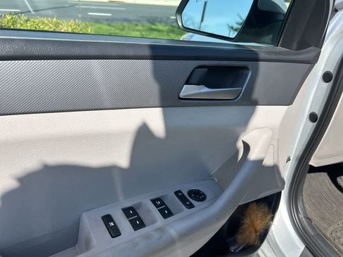 Used 2019 Hyundai Sonata SE image 8