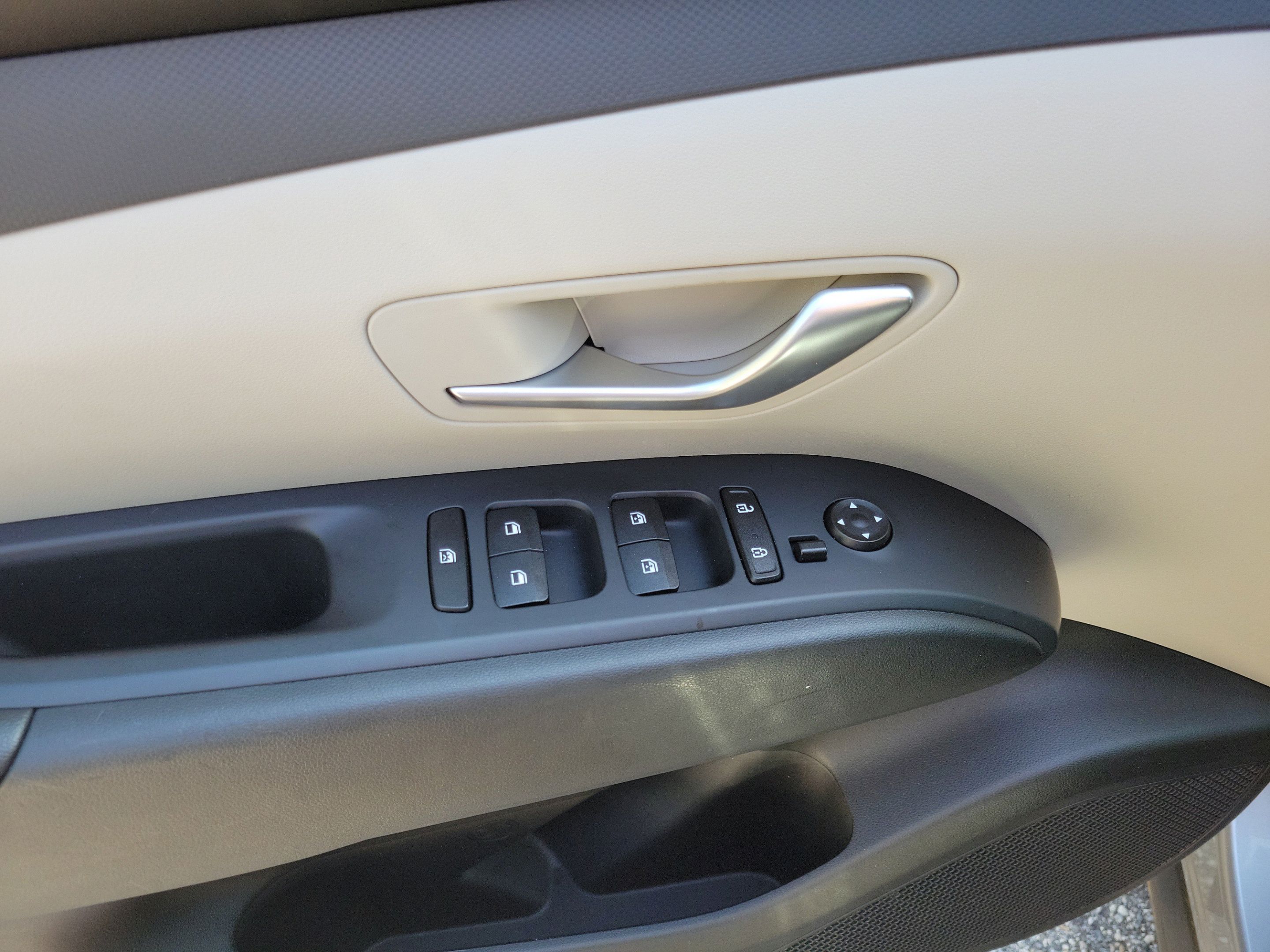 Used 2023 Hyundai Tucson SEL FWD image 12