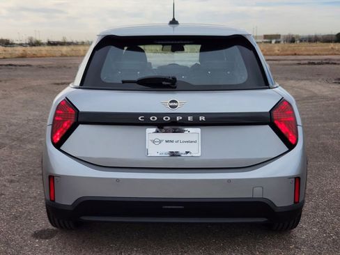 New 2026 MINI Cooper 4-Door Hardtop FWD image 4