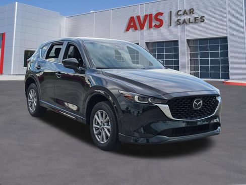 Used 2025 MAZDA CX-5 AWD 2.5 S w/ Preferred Package image 3