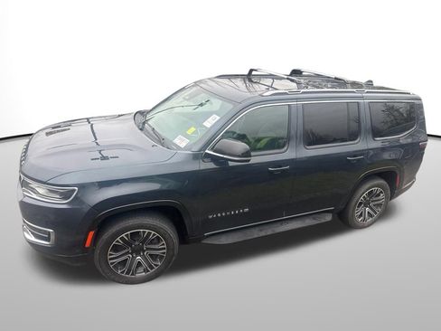 Used 2023 Jeep Wagoneer 4WD w/ Premium Group I image 10
