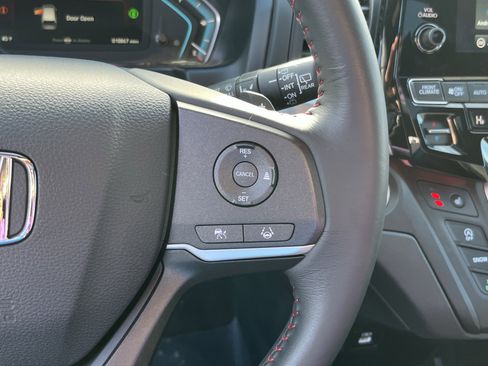 Certified 2023 Honda Odyssey Sport image 29