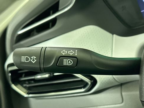 Used 2023 Chevrolet Bolt EUV Premier w/ Super Cruise Package image 29