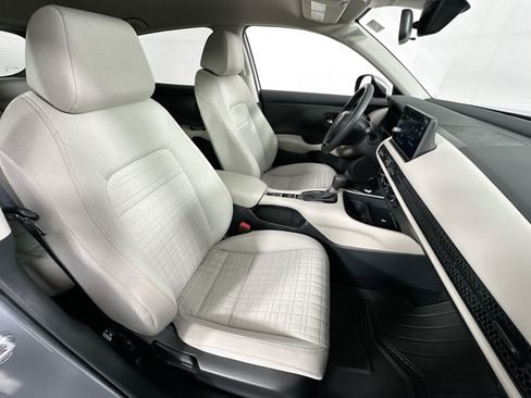 Used 2026 Honda HR-V LX image 25