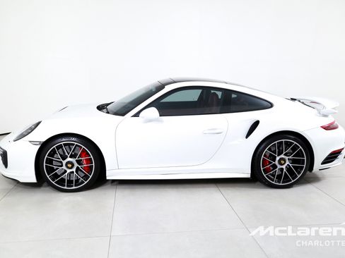 Used 2018 Porsche 911 Turbo S AWD/4WD image 5