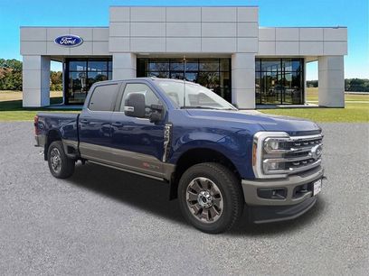 New 2026 Ford F350 King Ranch w/ FX4 Off-Road Package