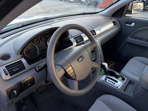 Used 2005 Ford Five Hundred SE image 14