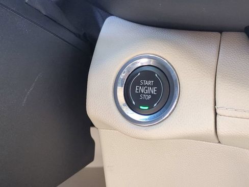 Used 2023 Buick Envision Preferred AWD/4WD image 17