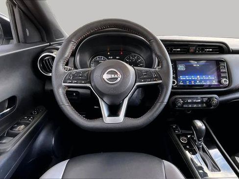 Certified 2024 Nissan Kicks SR w/ SR Premium Package FWD image 4