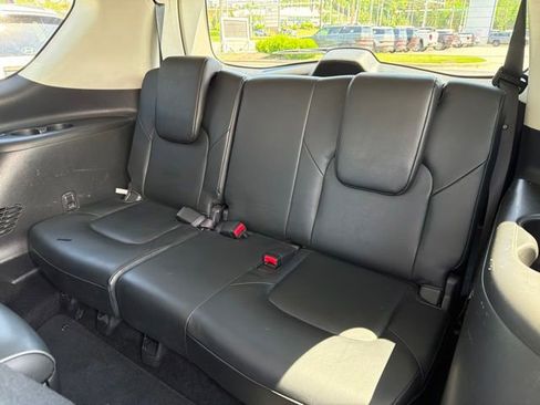 Used 2024 INFINITI QX80 Luxe RWD image 27