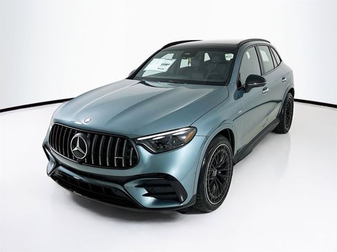 New 2026 Mercedes-Benz GLC 43 AMG 4MATIC image 3