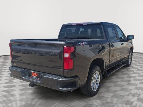 Used 2021 Chevrolet Silverado 1500 RST w/ Bed Protection Package AWD/4WD image 8